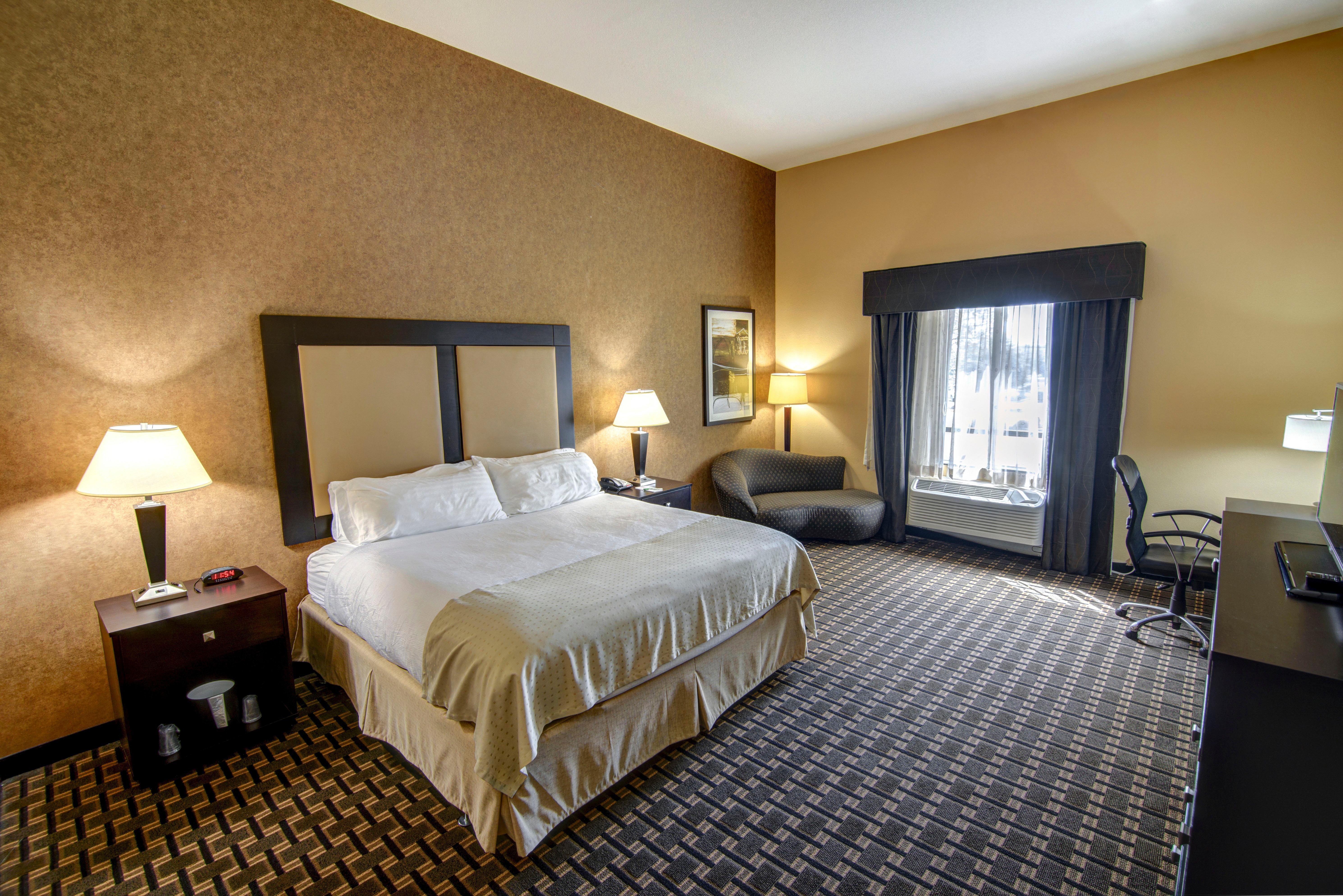 Holiday Inn Arlington Northeast By Ihg Exterior photo