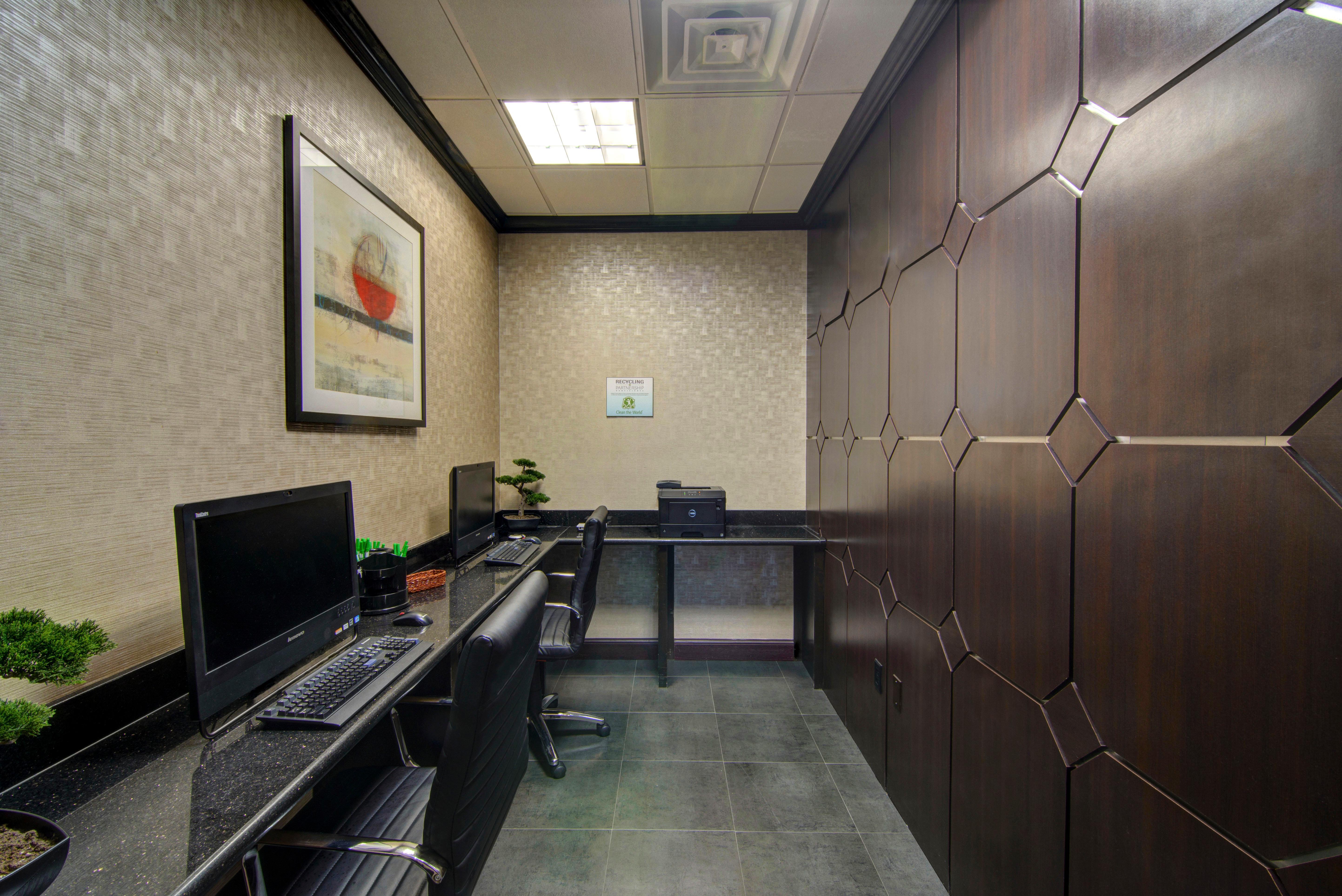 Holiday Inn Arlington Northeast By Ihg Exterior photo