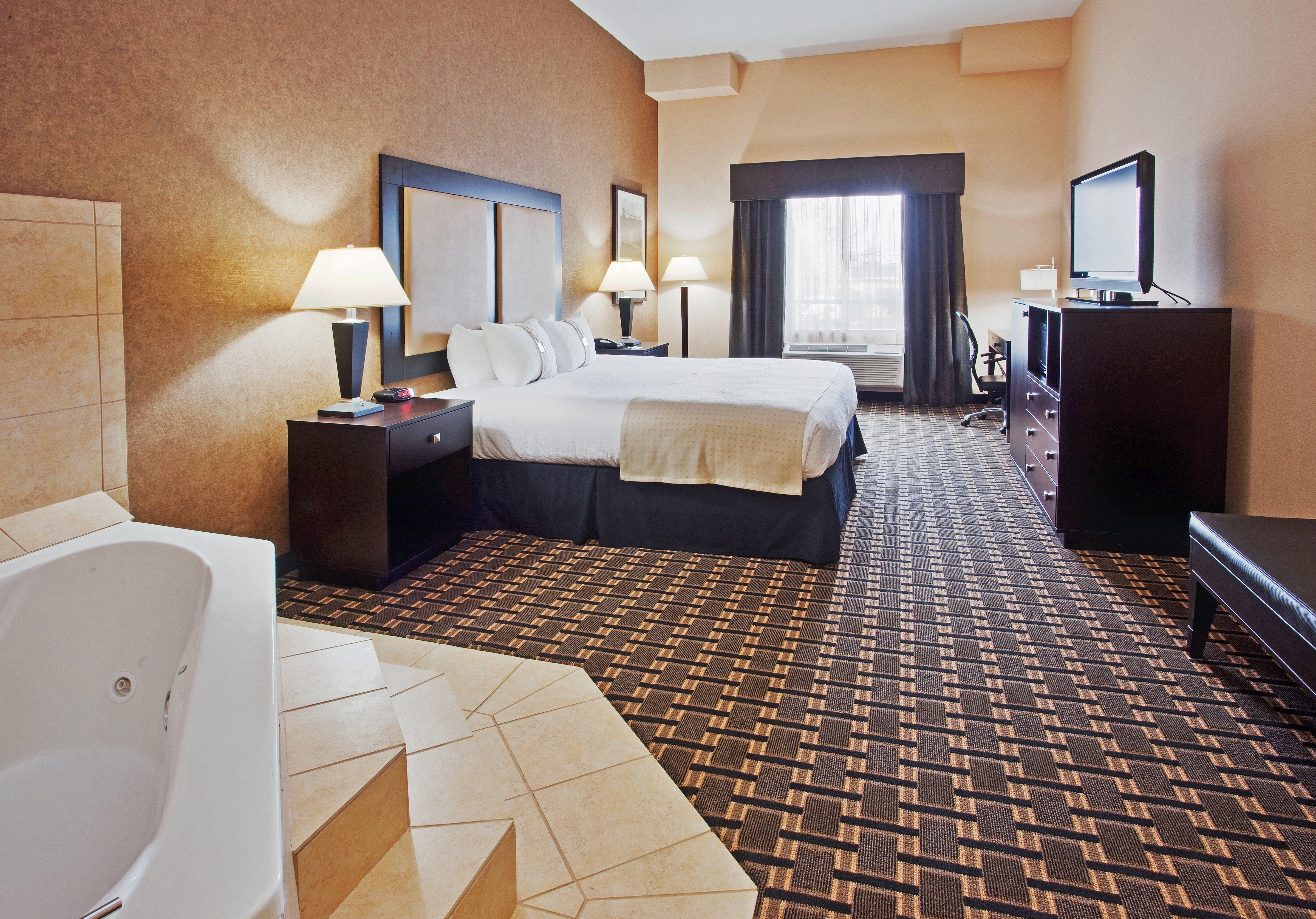 Holiday Inn Arlington Northeast By Ihg Exterior photo